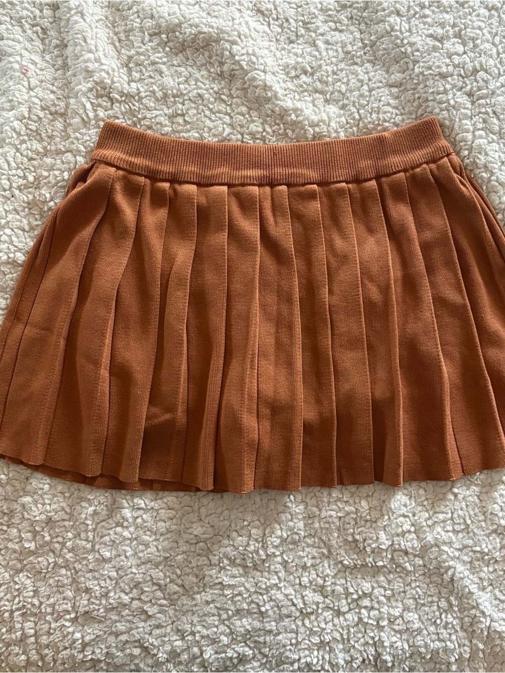 Daisy Pleated Knit Mini Skort - Rust Brown/Orange